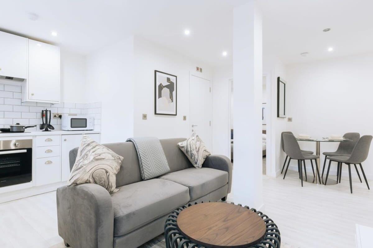 Modern 1 Bedroom Apartment In Central Ίπσουιτς Εξωτερικό φωτογραφία